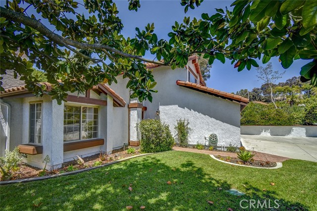 MLS #OC25163831 image #4