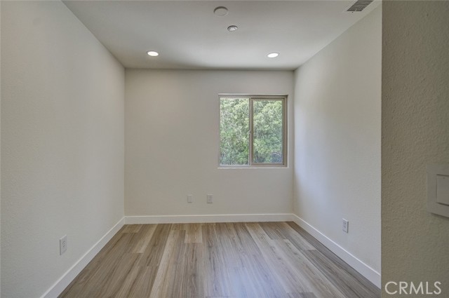 MLS #OC25163831 image #42