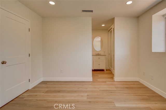 MLS #OC25163831 image #47