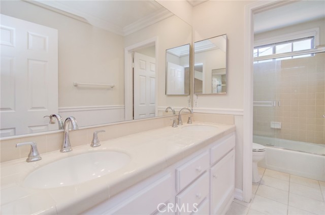 MLS #OC25163926 img 29