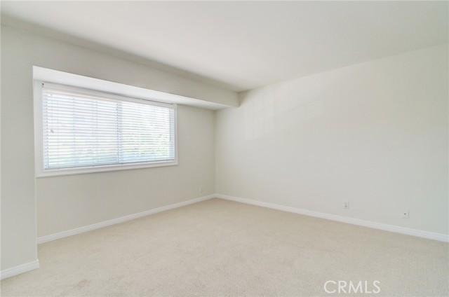 MLS #OC25163926 img 30