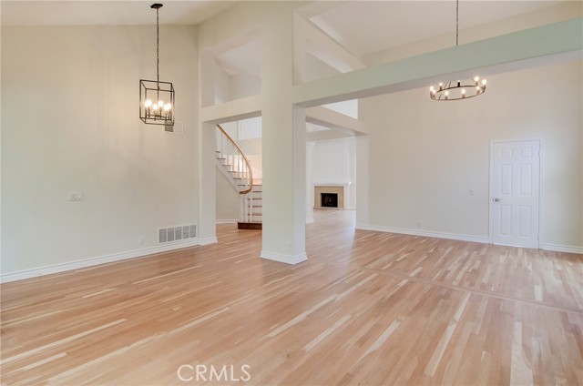 MLS #OC25163926 img 5