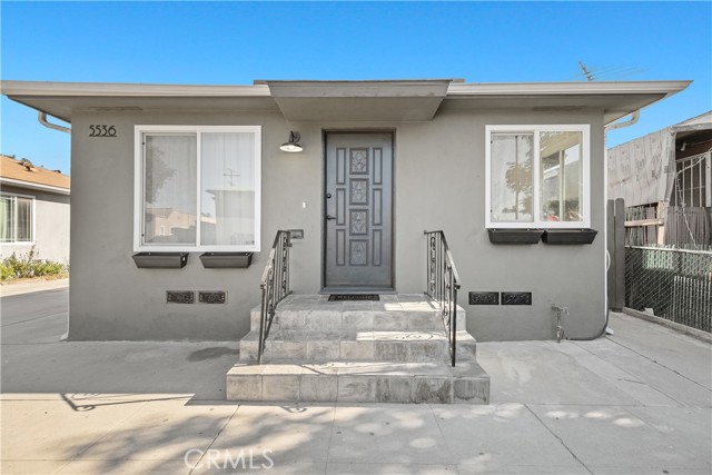 MLS #OC25164308 image #0