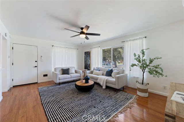 MLS #OC25164308 image #36