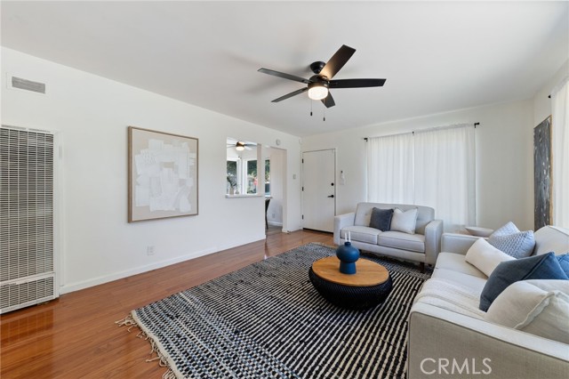 MLS #OC25164308 image #37