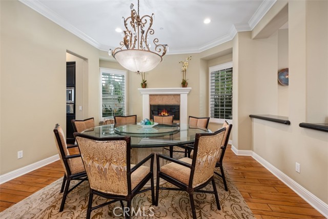 MLS #OC25164448 img 4