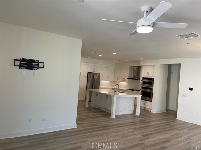 MLS #OC25164458 image #16