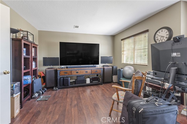 MLS #OC25164541 image #19