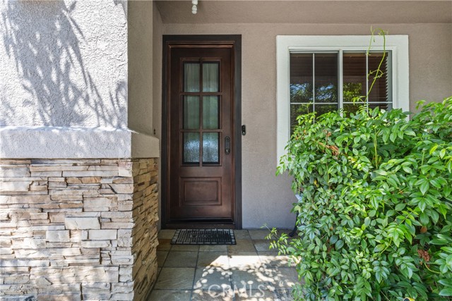 MLS #OC25164541 image #2