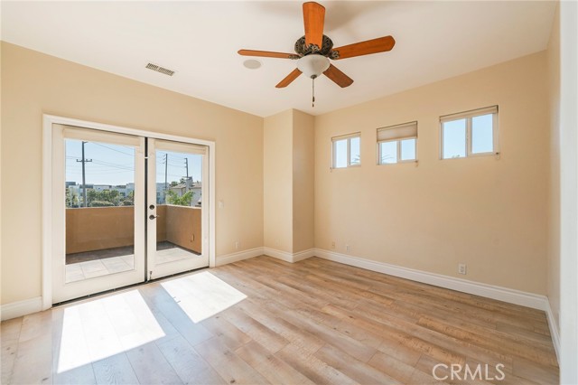 MLS #OC25164921 image #27