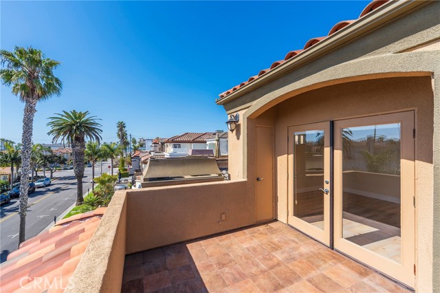 MLS #OC25164921 image #32