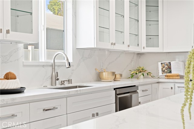 MLS #OC25164989 image #20