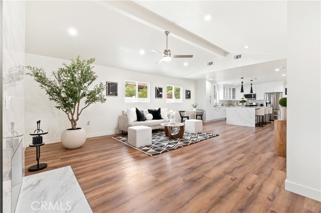 MLS #OC25164989 image #5