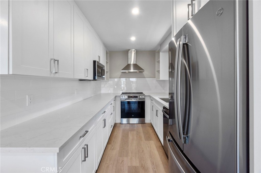 MLS #OC25165232 image #6