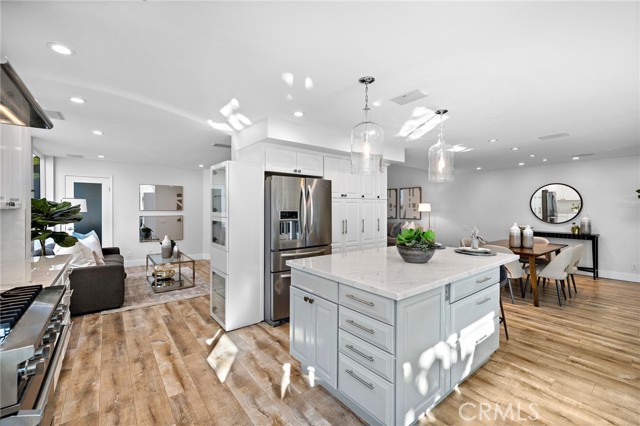 MLS #OC25165306 image #15