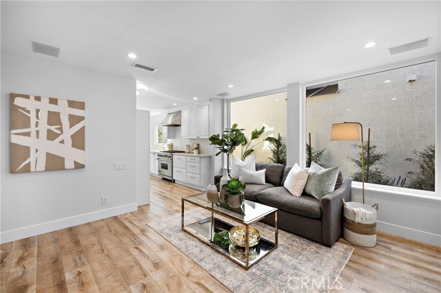 MLS #OC25165306 image #19