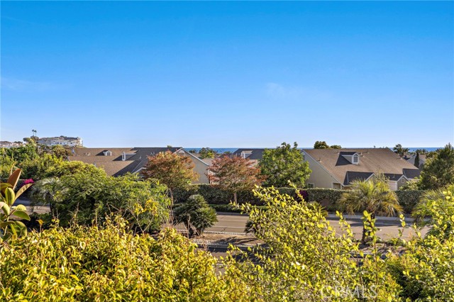 MLS #OC25165306 image #29