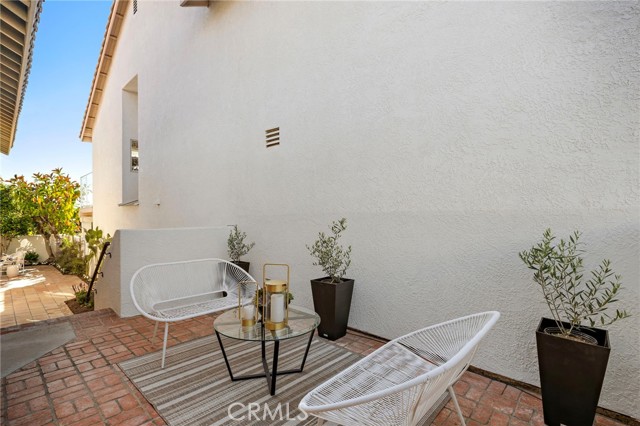 MLS #OC25165306 image #3