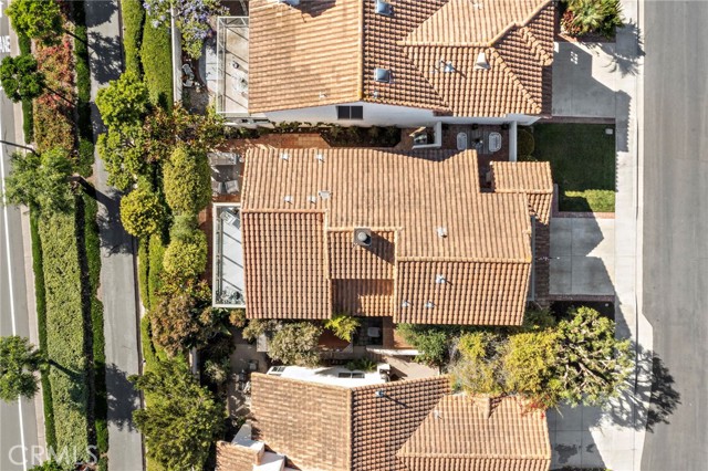 MLS #OC25165306 image #39