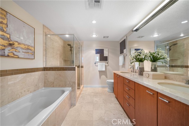 MLS #OC25165381 image #34