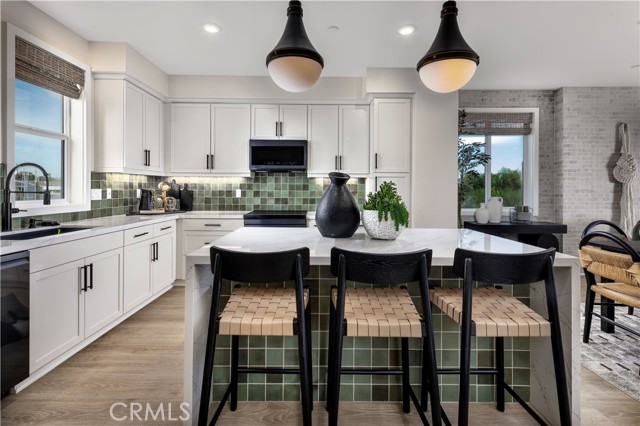 MLS #OC25165667 image #4