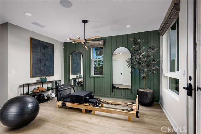 MLS #OC25165667 image #9