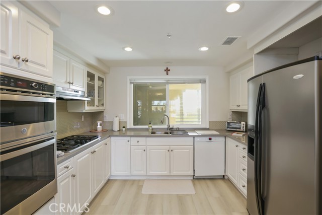 MLS #OC25165687 image #18