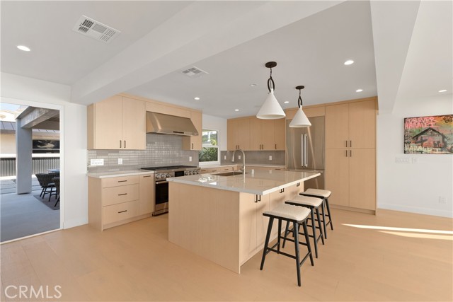 MLS #OC25165720 image #17