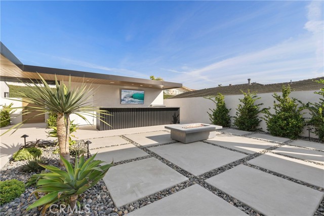 MLS #OC25165720 image #5