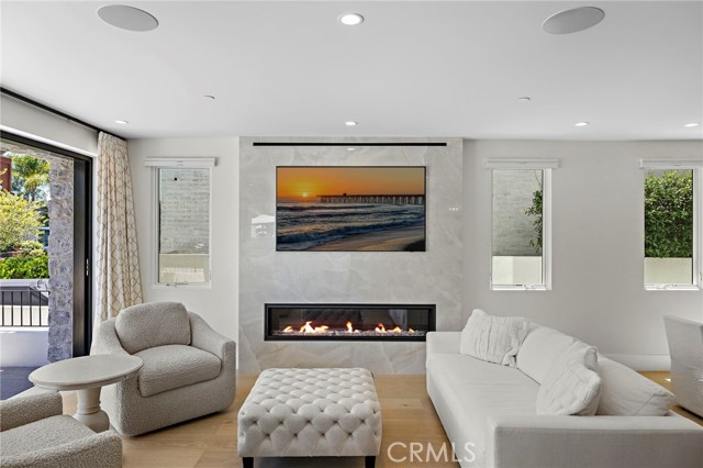 MLS #OC25165821 image #18