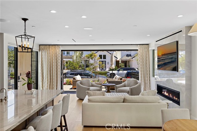 MLS #OC25165821 image #21