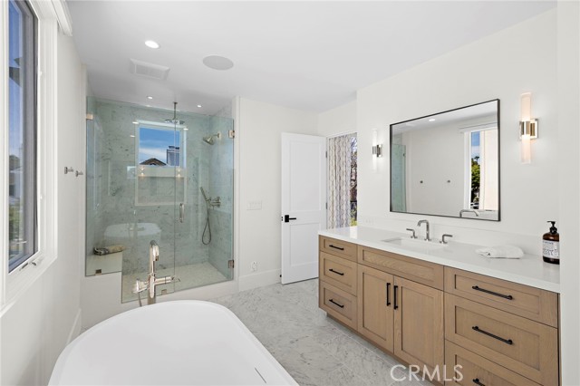 MLS #OC25165821 image #37