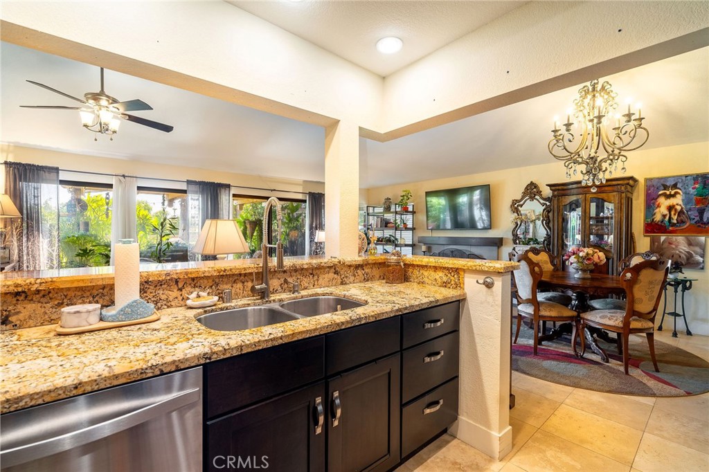 MLS #OC25165850 image #13