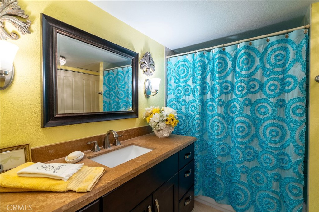 MLS #OC25165850 image #15