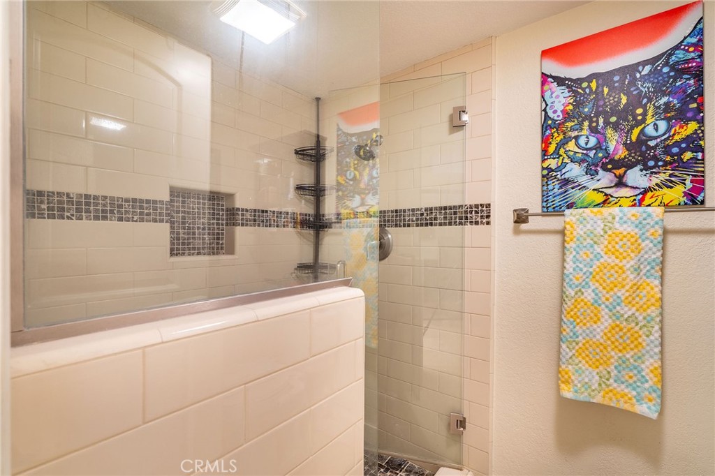 MLS #OC25165850 image #24