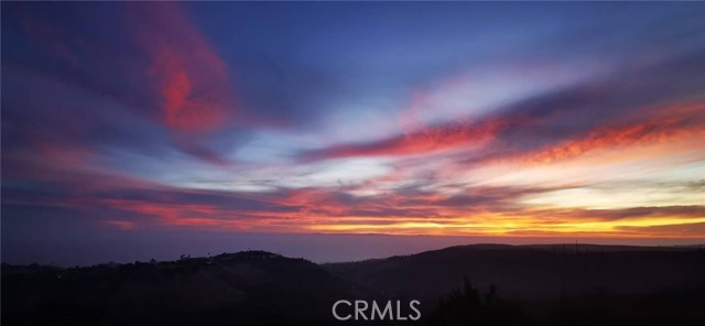 MLS #OC25165949 image #0