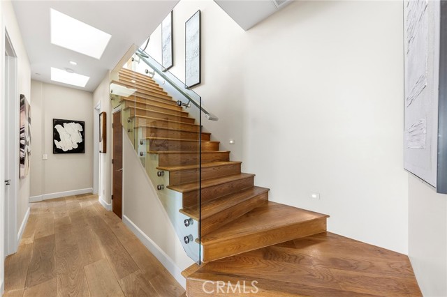 MLS #OC25165949 image #34