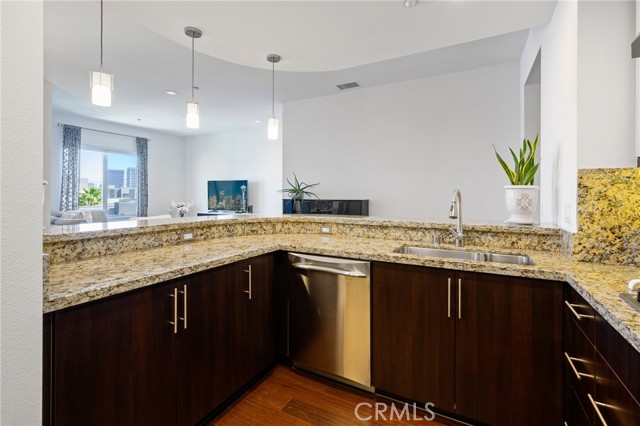 MLS #OC25166145 image #11
