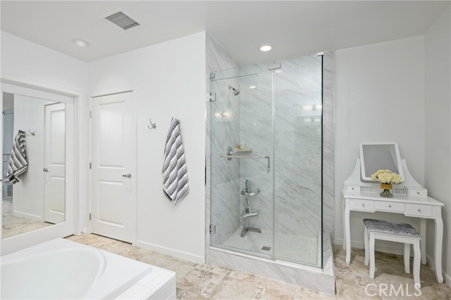 MLS #OC25166145 image #18