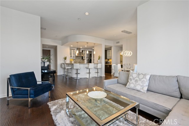 MLS #OC25166145 image #4