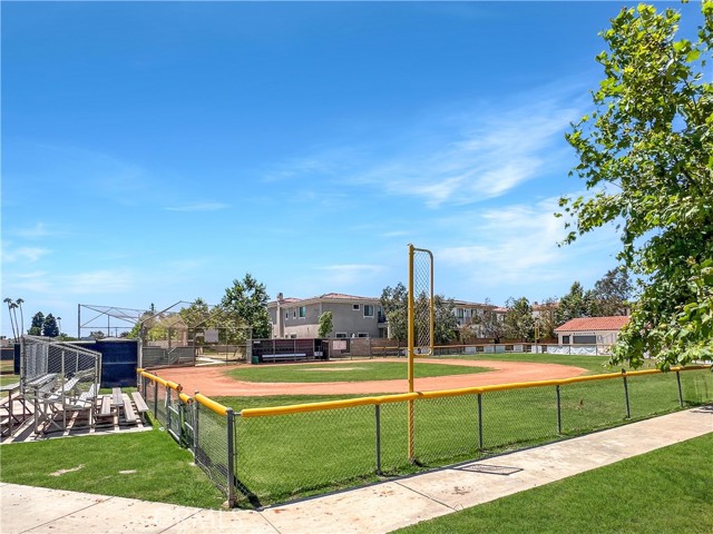 MLS #OC25166146 image #8