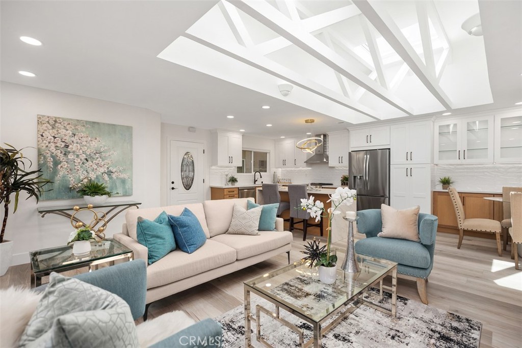 MLS #OC25166462 image #11