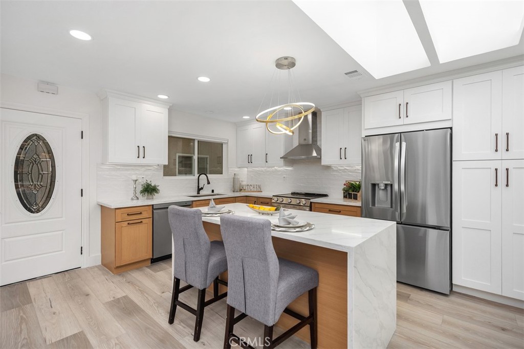 MLS #OC25166462 image #13