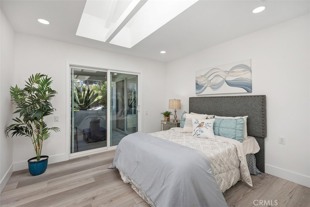 MLS #OC25166462 image #23