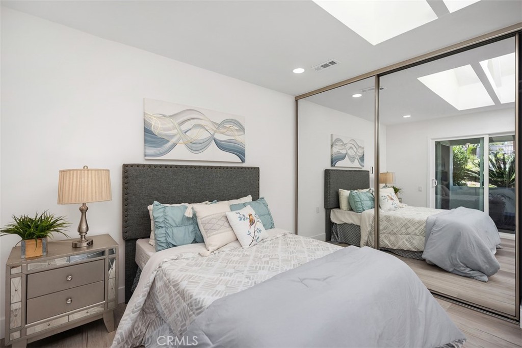 MLS #OC25166462 image #25