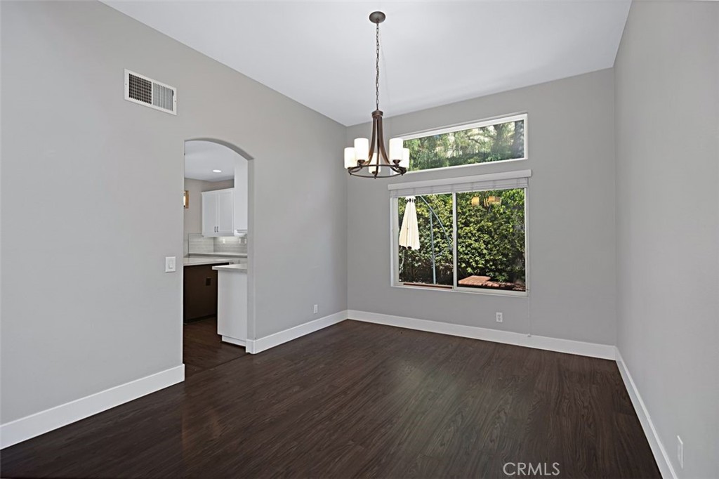 MLS #OC25166499 image #10