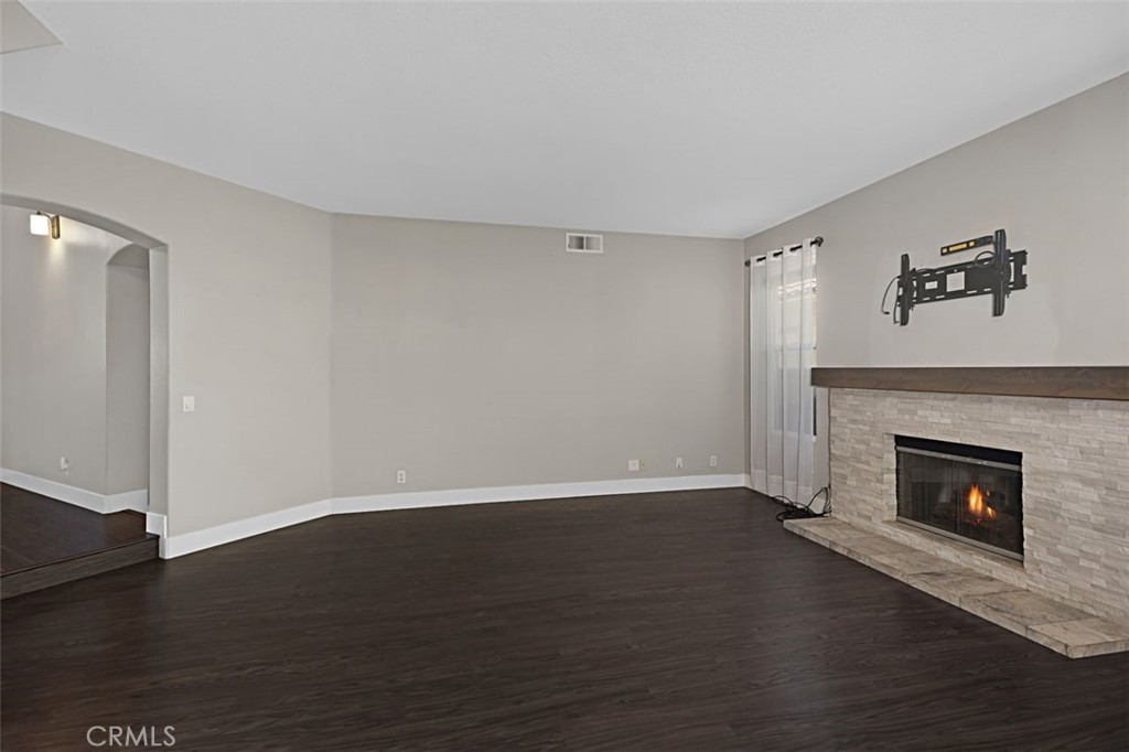 MLS #OC25166499 image #19