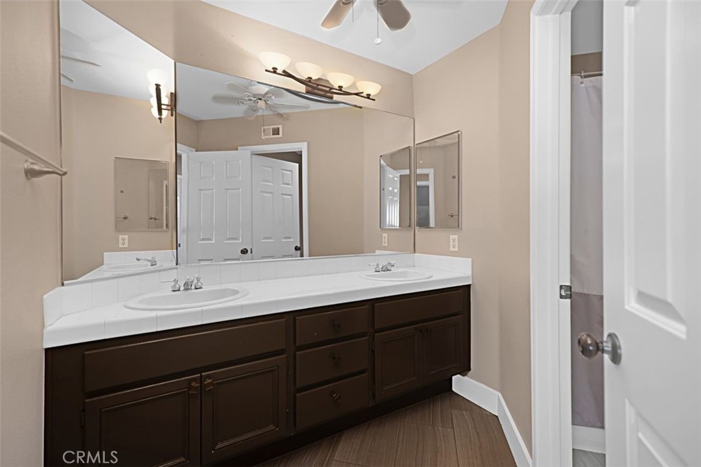 MLS #OC25166499 image #27