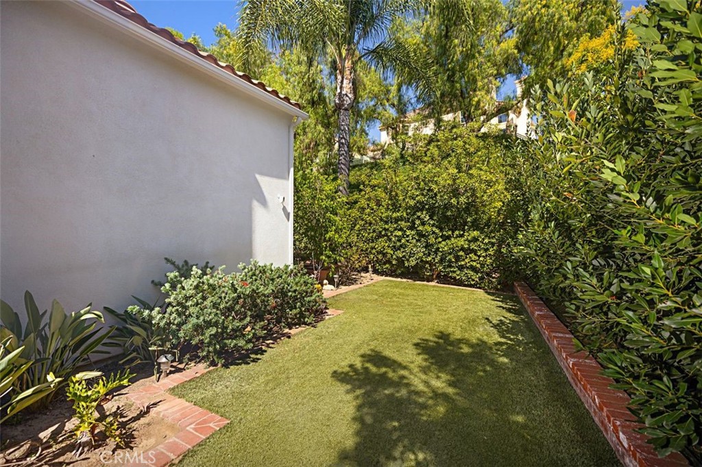 MLS #OC25166499 image #38