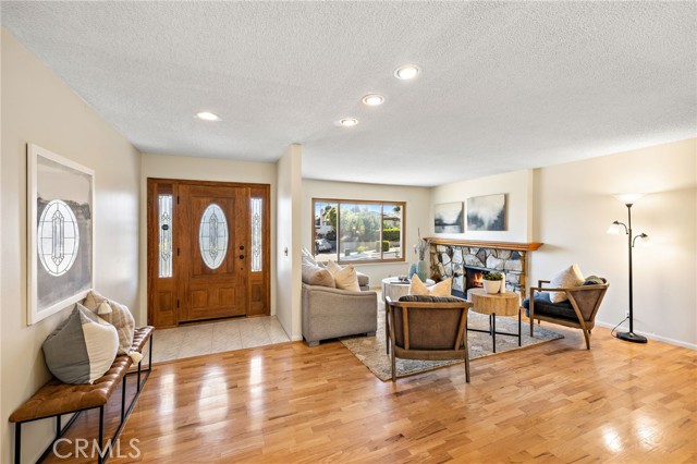 MLS #OC25166554 image #3